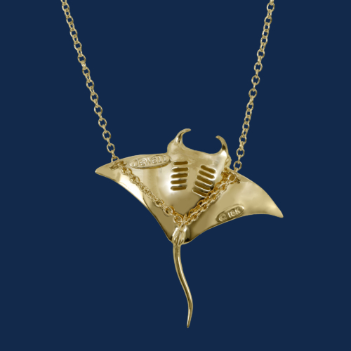 be-jewelled for wildAid handcrafted manta ray pendant in 18k yellow gold alexander jewell