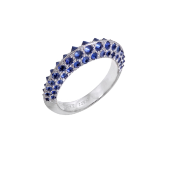 reverse set blue sapphire handcrafted ring in platinum